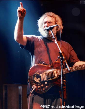 Jerry Garcia, March 24, 1987, Hampton, VA, "Not Fade Away" © Robbi Cohn Dead Images