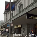 RT @wajiii: Lightning bolt banners adorn all the street lights around Bill Graham Civic RT @wajiii: Lightning bolt banners adorn all the street lights around Bill Graham Civic